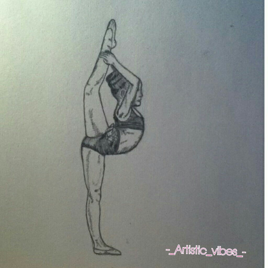 Рисунок для скетчбука гимнастки лёгкий