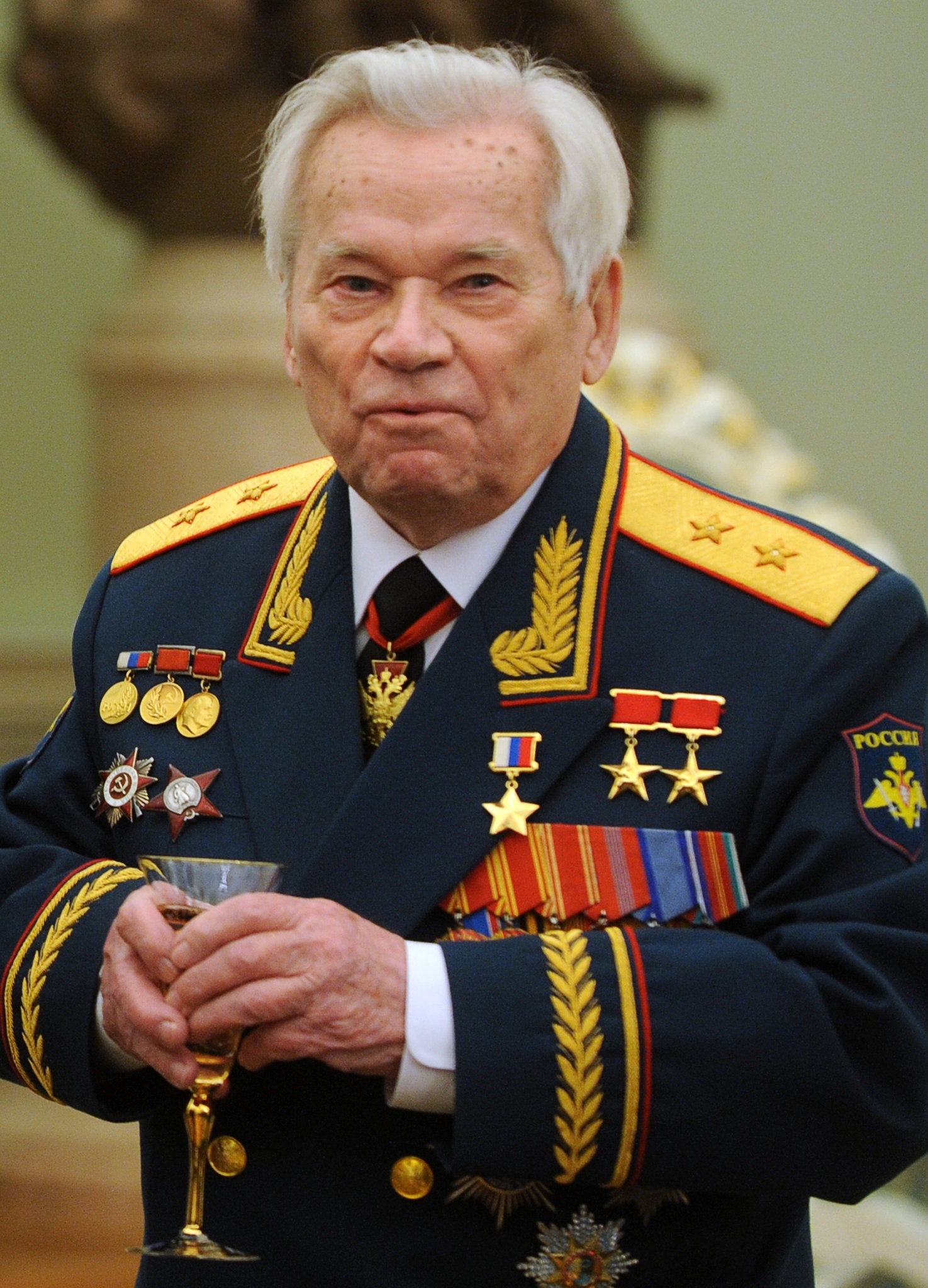 Михаил Тимофей Калашников